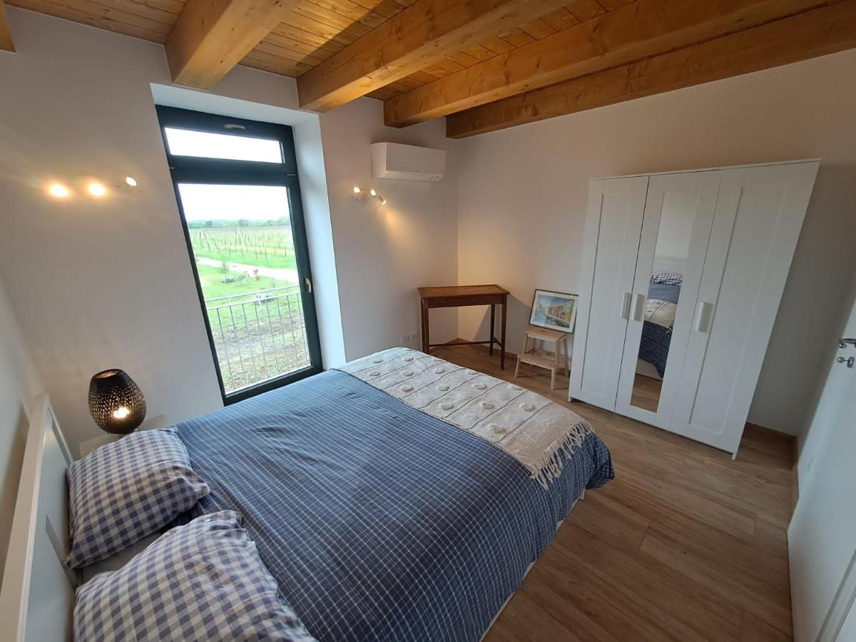 Casa Zafferano - Apartment With Garden Corno di Rosazzo Екстериор снимка