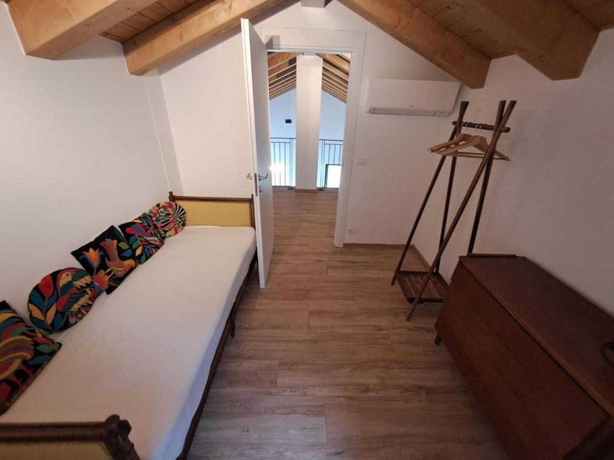 Casa Zafferano - Apartment With Garden Corno di Rosazzo Екстериор снимка