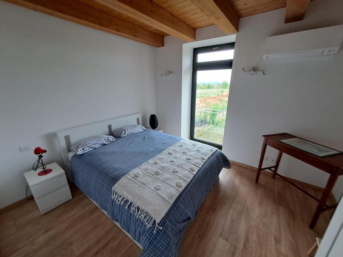Casa Zafferano - Apartment With Garden Corno di Rosazzo Екстериор снимка